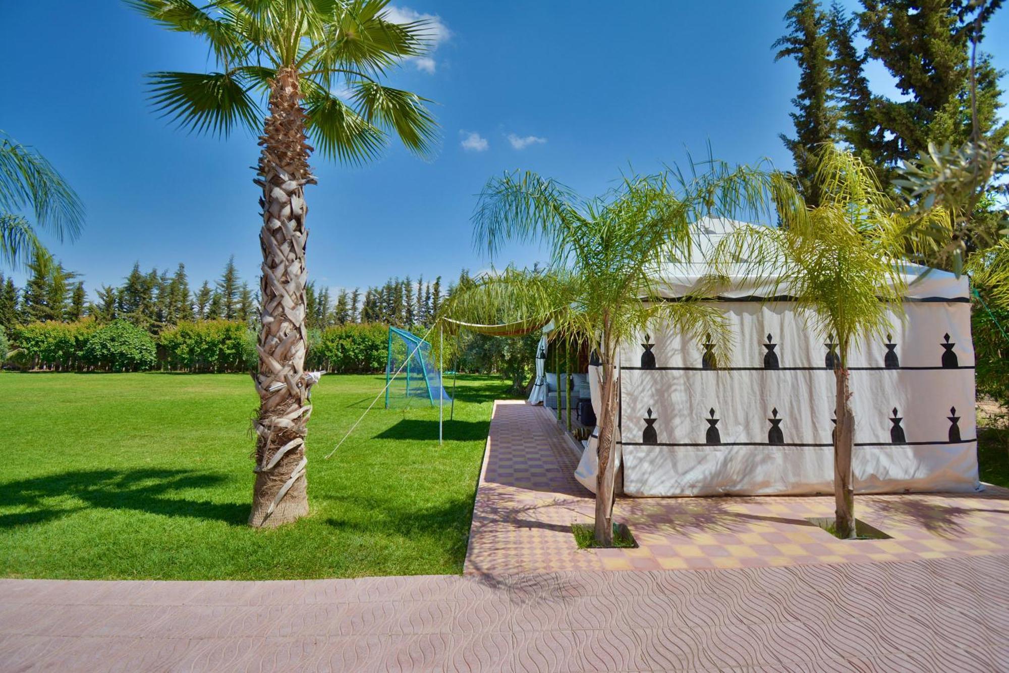 Ferme De Vacances Avec Une Grande Villa A Marrakech Марракеш Экстерьер фото