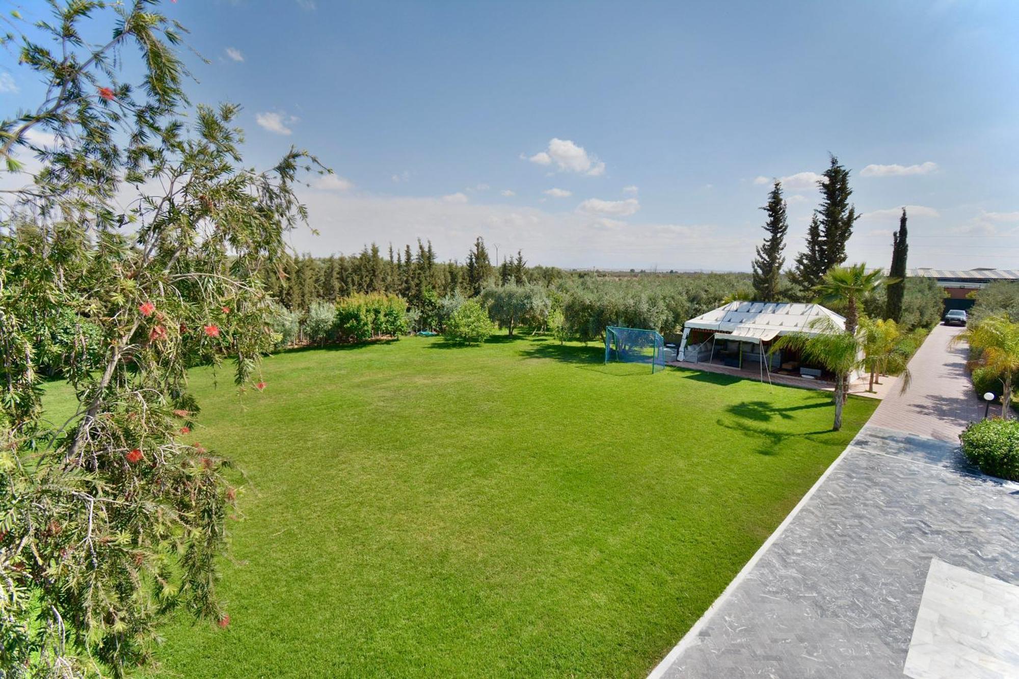 Ferme De Vacances Avec Une Grande Villa A Marrakech Марракеш Экстерьер фото